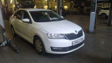 Skoda Rapid 2018 года, 250 200 км - вид 2
