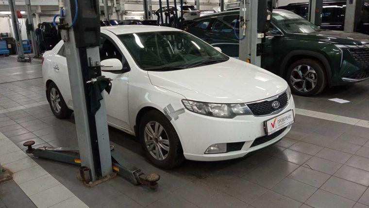 Kia Cerato 2012 года, 173 500 км - вид 2