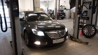 Opel Insignia 2011 года, 138 991 км - вид 1
