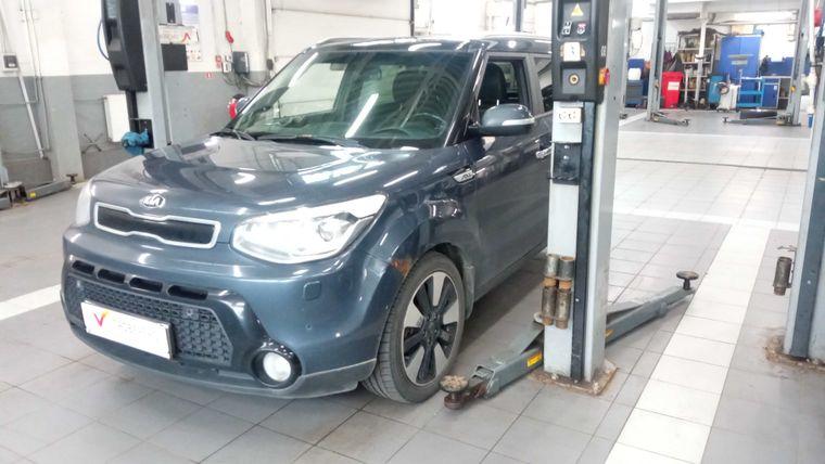 Kia Soul 2015 года, 205 332 км - вид 1
