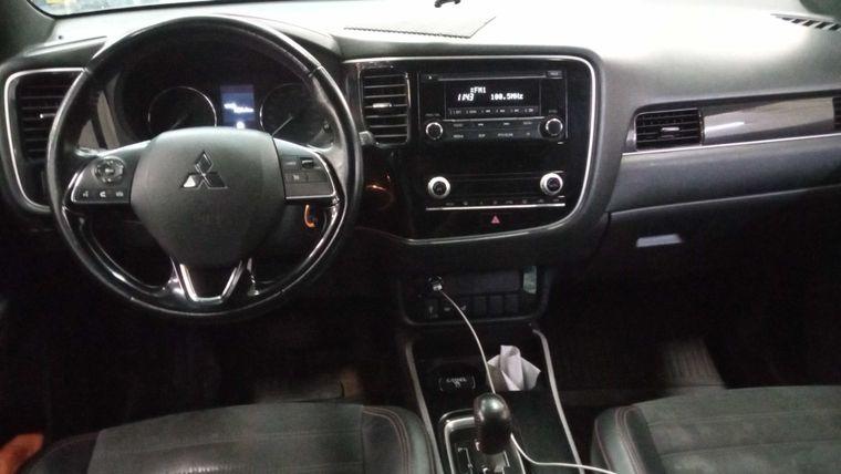 Mitsubishi Outlander,  - вид 4