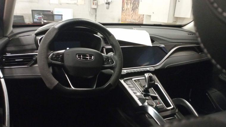 Geely Atlas Pro, 2022 - вид 4