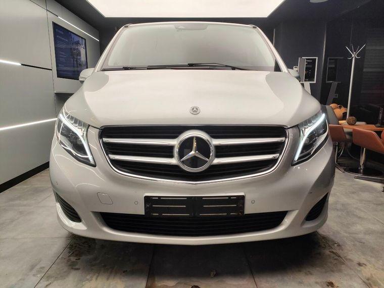 Mercedes-Benz V-класс 2018 года, 170 025 км - вид 2