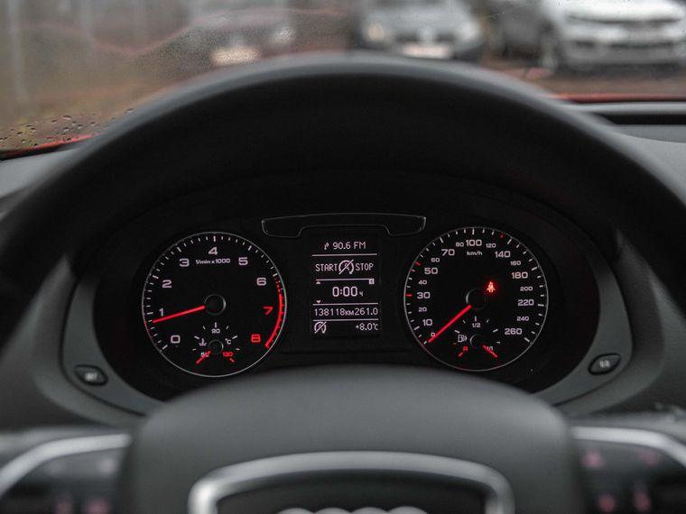 Audi Q3,  - вид 4