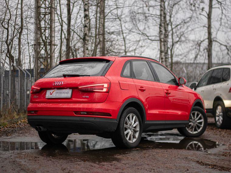 Audi Q3,  - вид 1