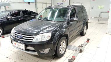 Ford Escape 2008 года, 223 278 км - вид 1