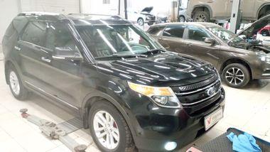 Ford Explorer 2013 года, 263 910 км - вид 1