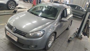 Volkswagen Golf 2011 года, 157 986 км - вид 1