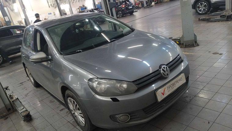 Volkswagen Golf 2011 года, 157 986 км - вид 2