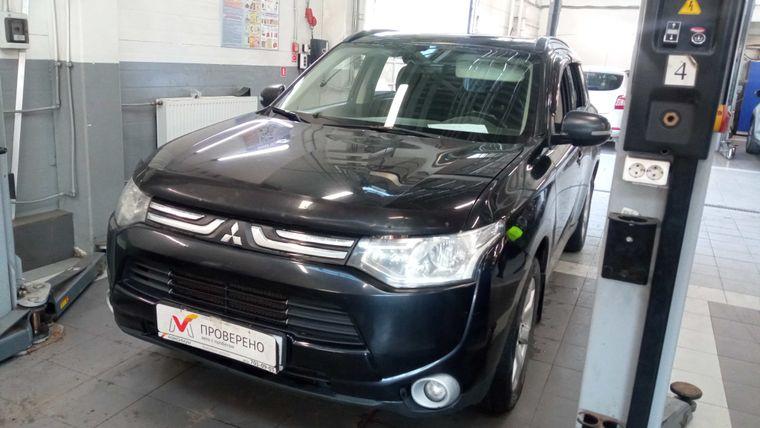 Mitsubishi Outlander 2012 года, 204 648 км - вид 1