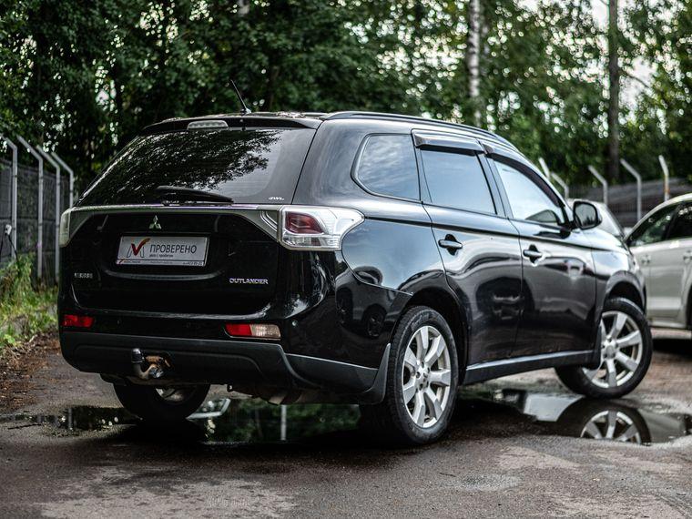 Mitsubishi Outlander,  - вид 1