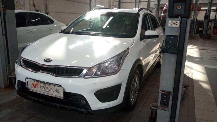 Kia Rio X-Line 2018 года, 161 163 км - вид 1