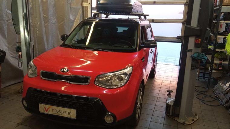 KIA Soul 2015 года, 130 678 км - вид 2