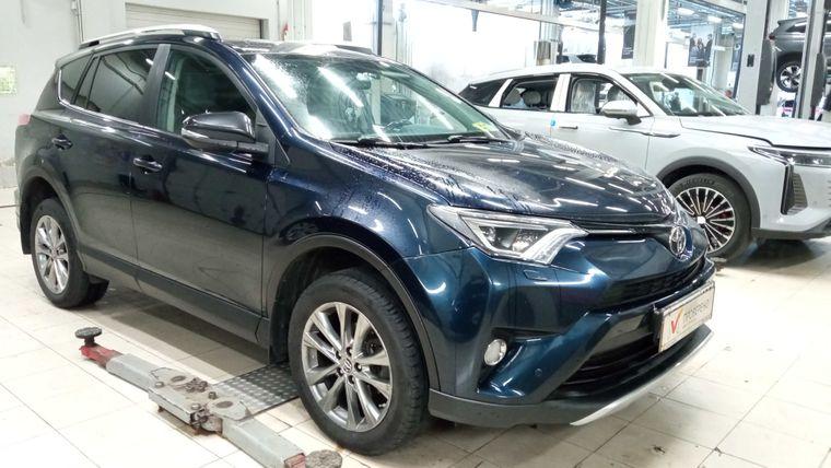 Toyota RAV4 2018 года, 261 975 км - вид 2