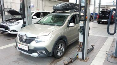 Renault Sandero Stepway 2021 года, 68 655 км - вид 1