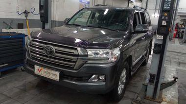 Toyota Land Cruiser 2016 года, 214 209 км - вид 1