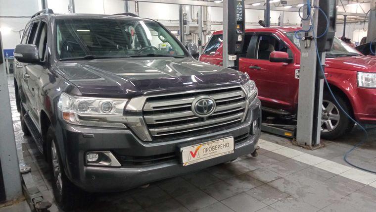 Toyota Land Cruiser 2016 года, 214 209 км - вид 2
