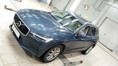 Volvo XC60 2018 года, 148 955 км - вид 1