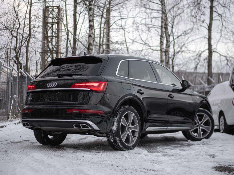 Audi Q5L,  - вид 1