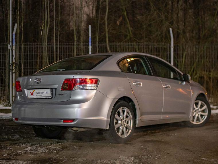 Toyota Avensis,  - вид 1