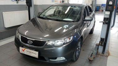 Kia Cerato 2012 года, 179 645 км - вид 1