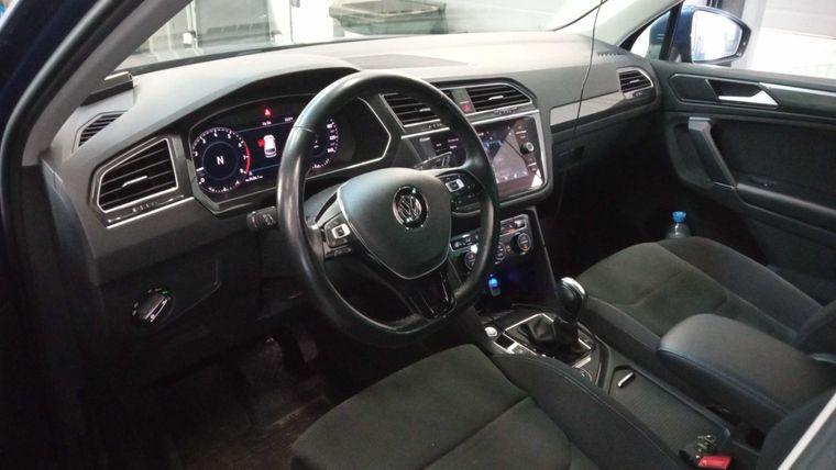 Volkswagen Tiguan,  - вид 4