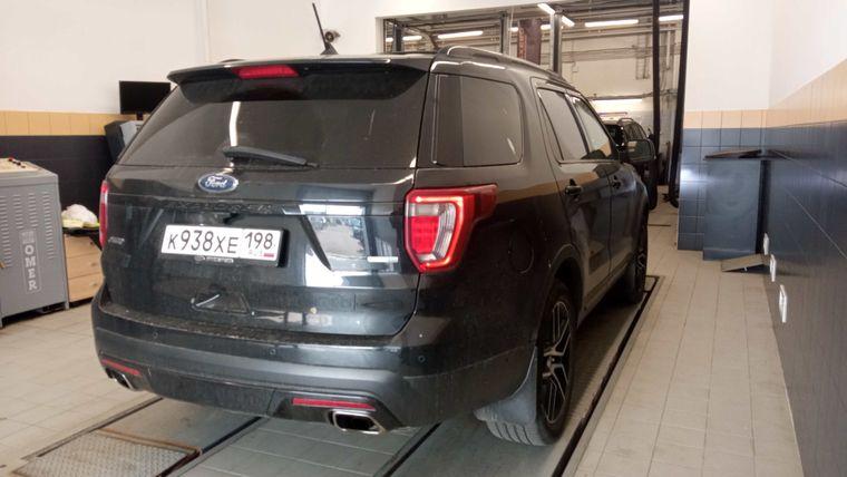 Ford Explorer, 2017 - вид 2