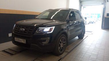 Ford Explorer 2017 года, 191 186 км - вид 1
