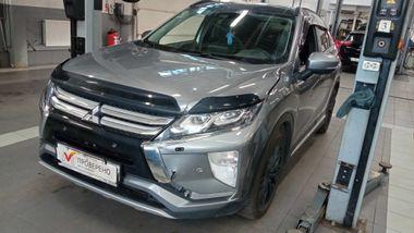 Mitsubishi Eclipse Cross 2018 года, 110 000 км - вид 1