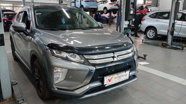 Mitsubishi Eclipse Cross 2018 года, 110 000 км - вид 2