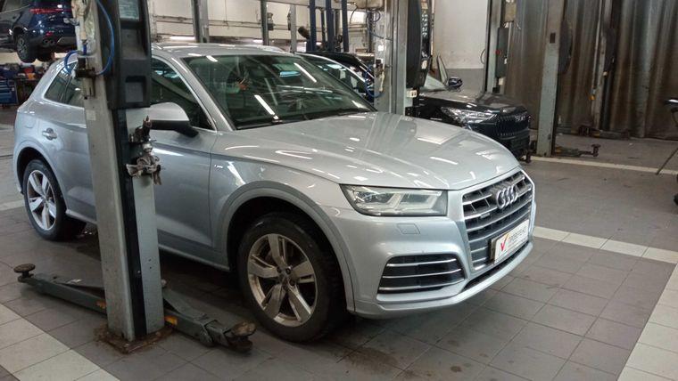 Audi Q5 2017 года, 172 421 км - вид 2