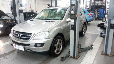 Mercedes-Benz M-класс 2006 года, 372 999 км - вид 1