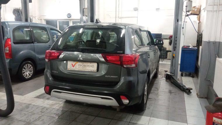 Mitsubishi Outlander,  - вид 2