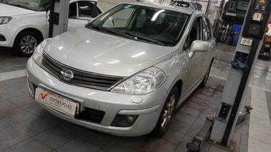 Nissan Tiida 2011 года, 52 892 км - вид 1