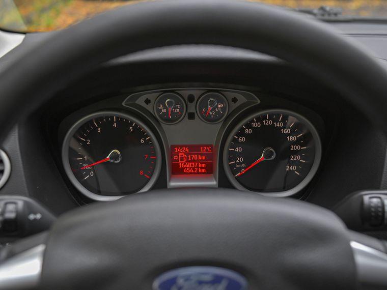 Ford Focus,  - вид 4