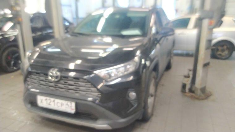 Toyota RAV4 2022 года, 200 763 км - вид 1