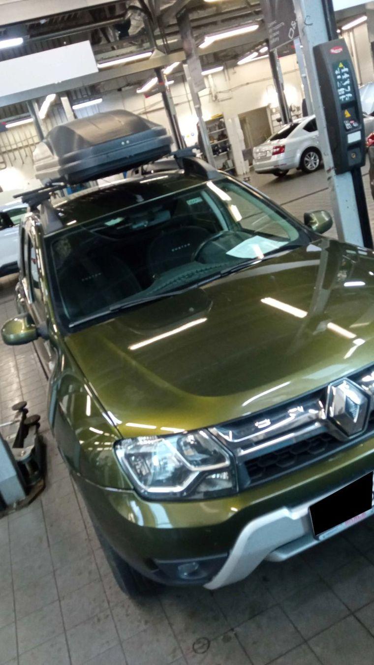 Renault Duster 2017 года, 120 000 км - вид 2
