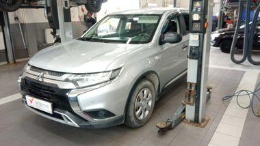 Mitsubishi Outlander 2019 года, 118 592 км - вид 2