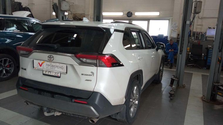 Toyota RAV4,  - вид 2