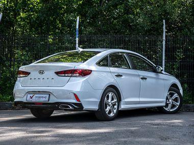 Hyundai Sonata 2019 года, 423 352 км - вид 2