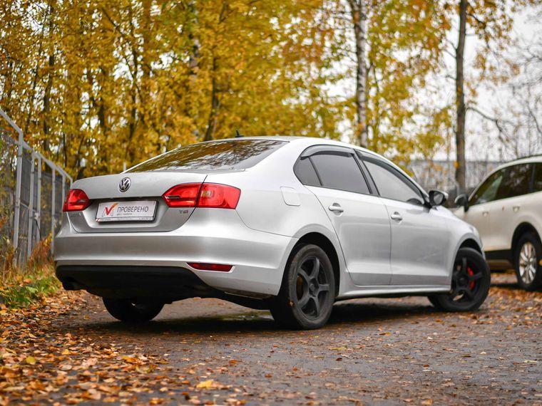 Volkswagen Jetta,  - вид 1