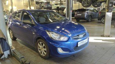 Hyundai Solaris 2011 года, 185 753 км - вид 2
