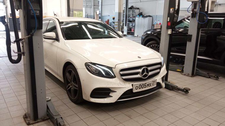 Mercedes-Benz E-класс 2019 года, 106 615 км - вид 2