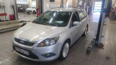Ford Focus 2010 года, 263 347 км - вид 1