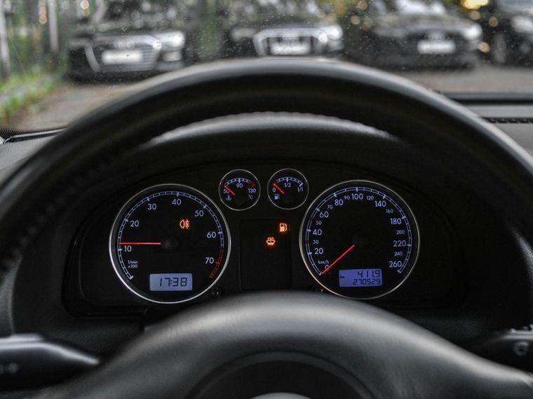 Volkswagen Passat,  - вид 4