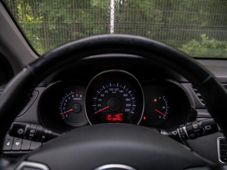 Kia Rio,  - вид 4