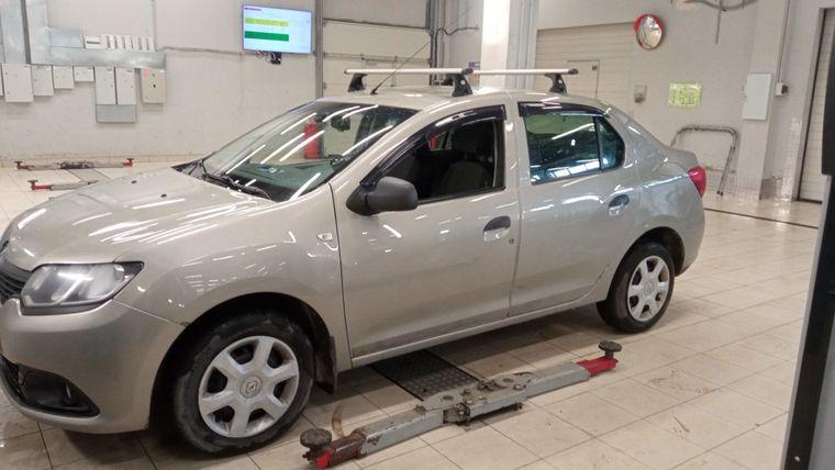 Renault Logan 2017 года, 198 429 км - вид 1
