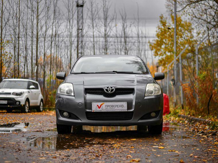 Toyota Auris,  - вид 2