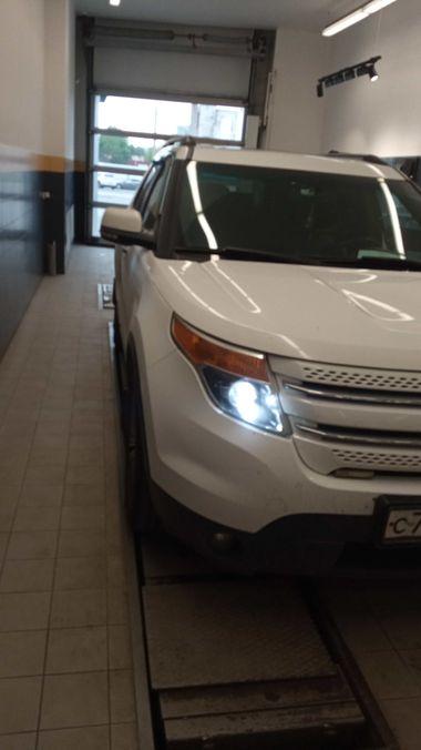 Ford Explorer 2014 года, 198 673 км - вид 1