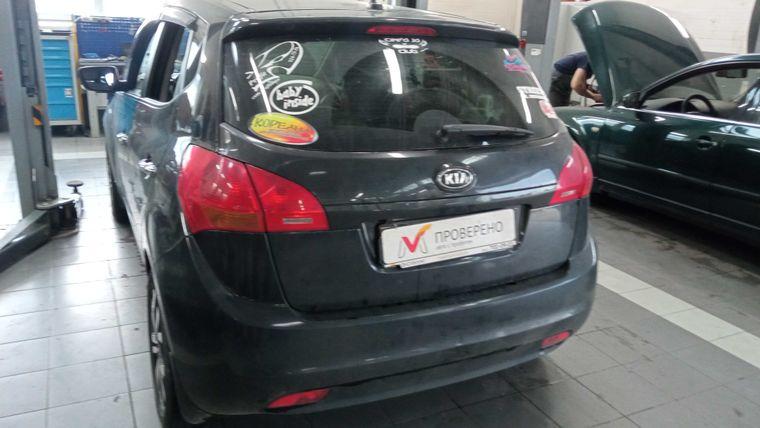 Kia Venga, 2012 - вид 3